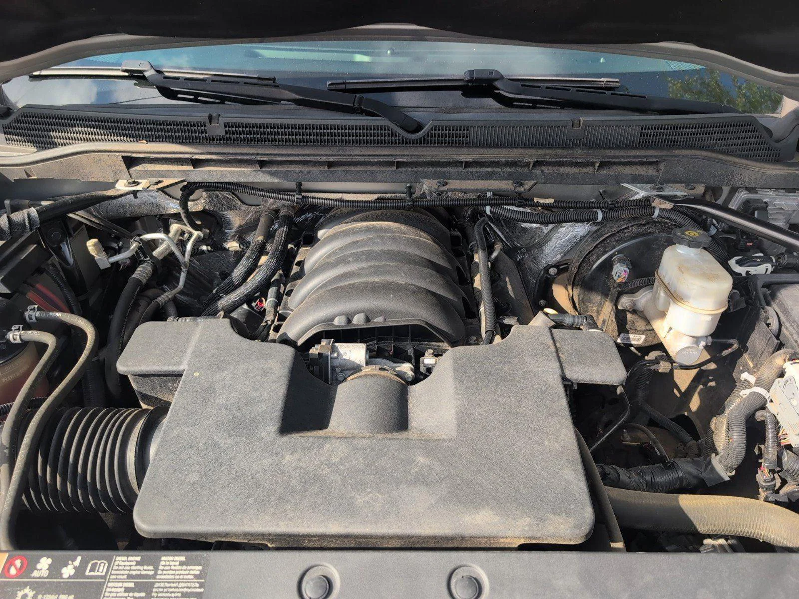 Used 2018 Quicksilver Metallic GMC SLT image 10