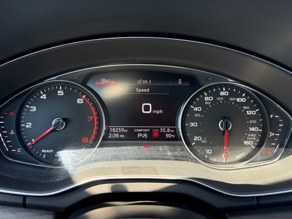 Used 2024 Daytona Gray Pearl Effect Audi 45 S line Premium image 19