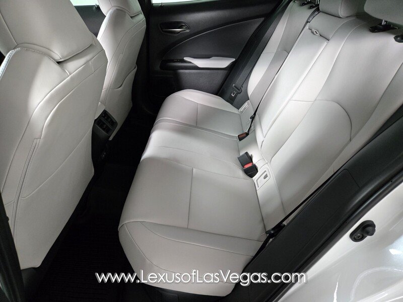 2025 Lexus UX 300h Premium - Photo 12