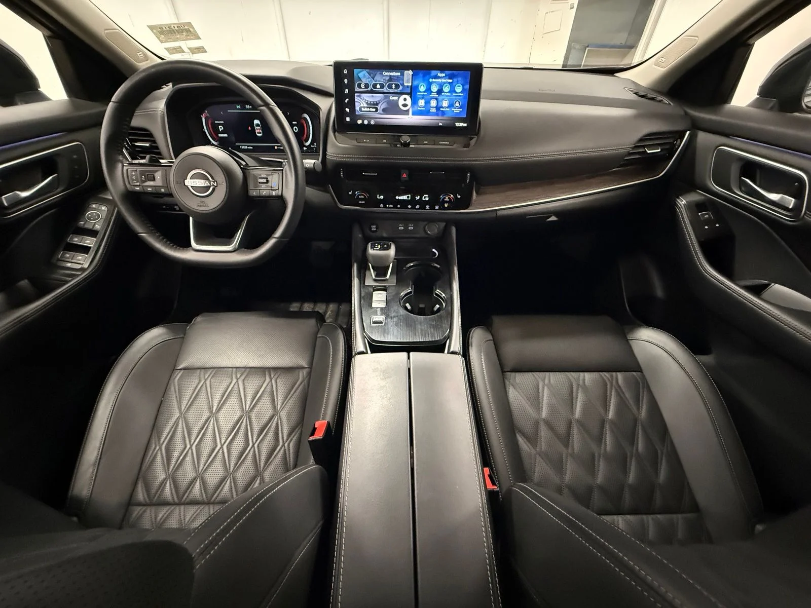 Used 2024 Black Nissan Platinum image 16