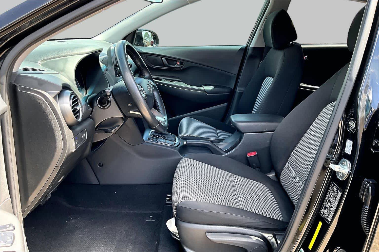 Certified Used 2021 Ultra Black Hyundai SEL image 8