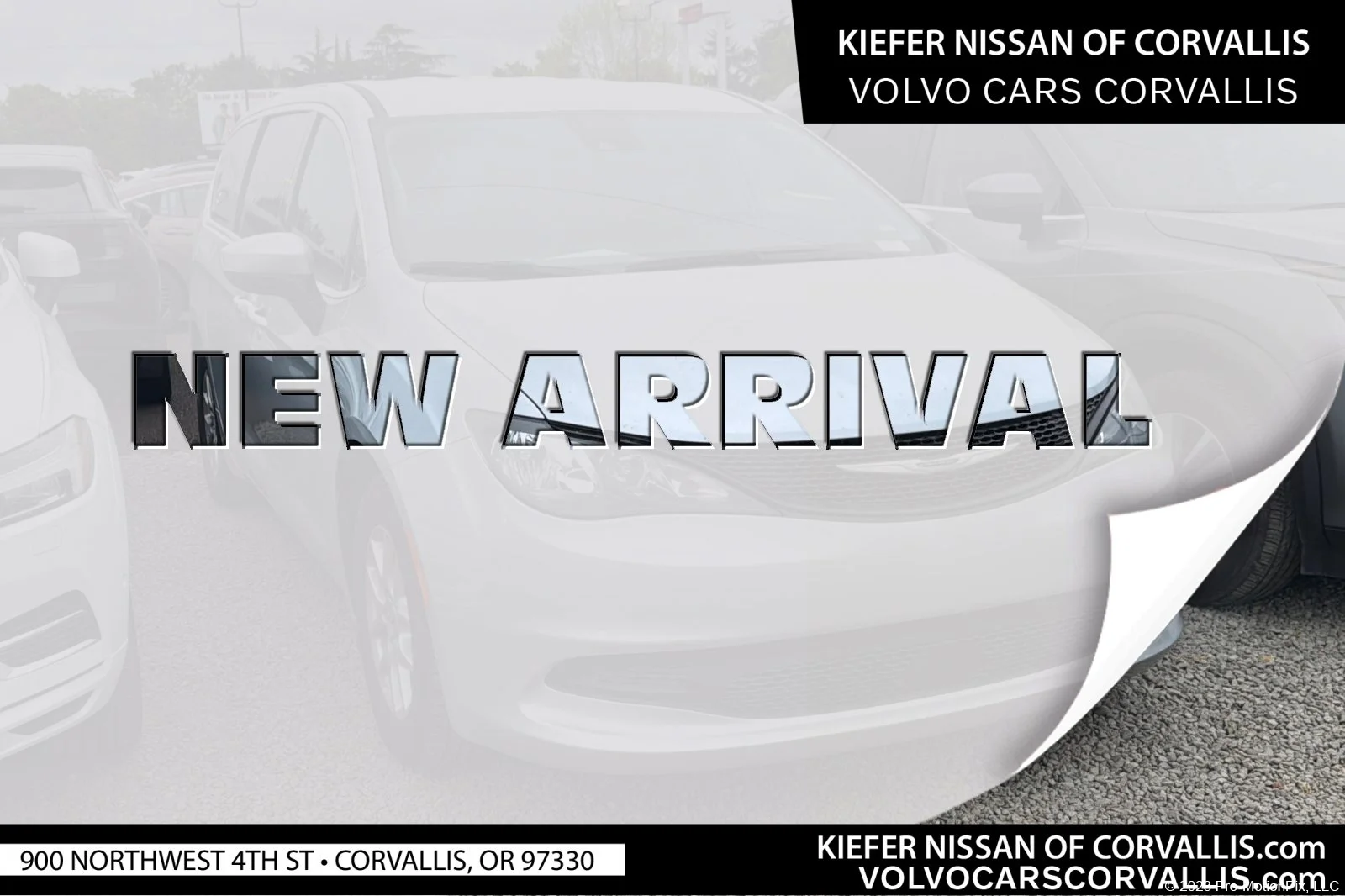2023 Chrysler Voyager LX's photo