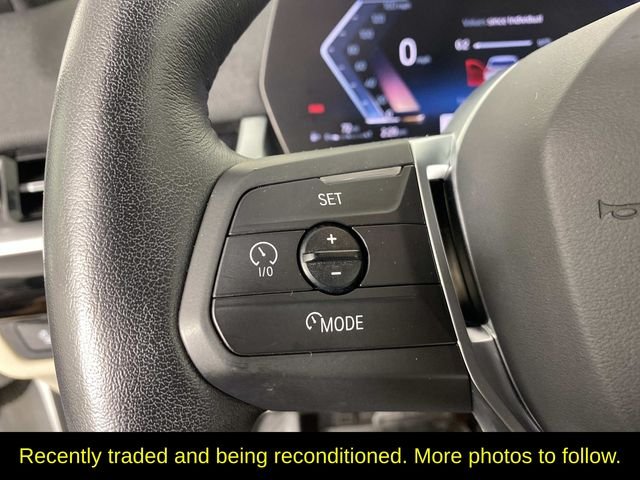 Used 2023 White BMW xDrive28i image 16