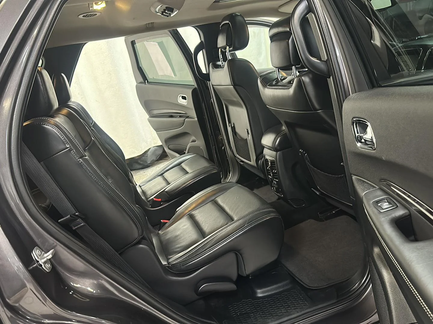 Used 2014 Granite Crystal Metallic Clearcoat Dodge Citadel image 31
