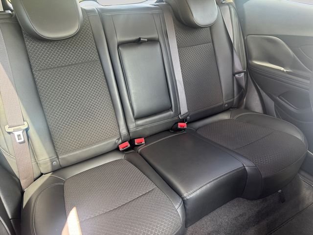 Used 2019 White Frost Buick Preferred image 18