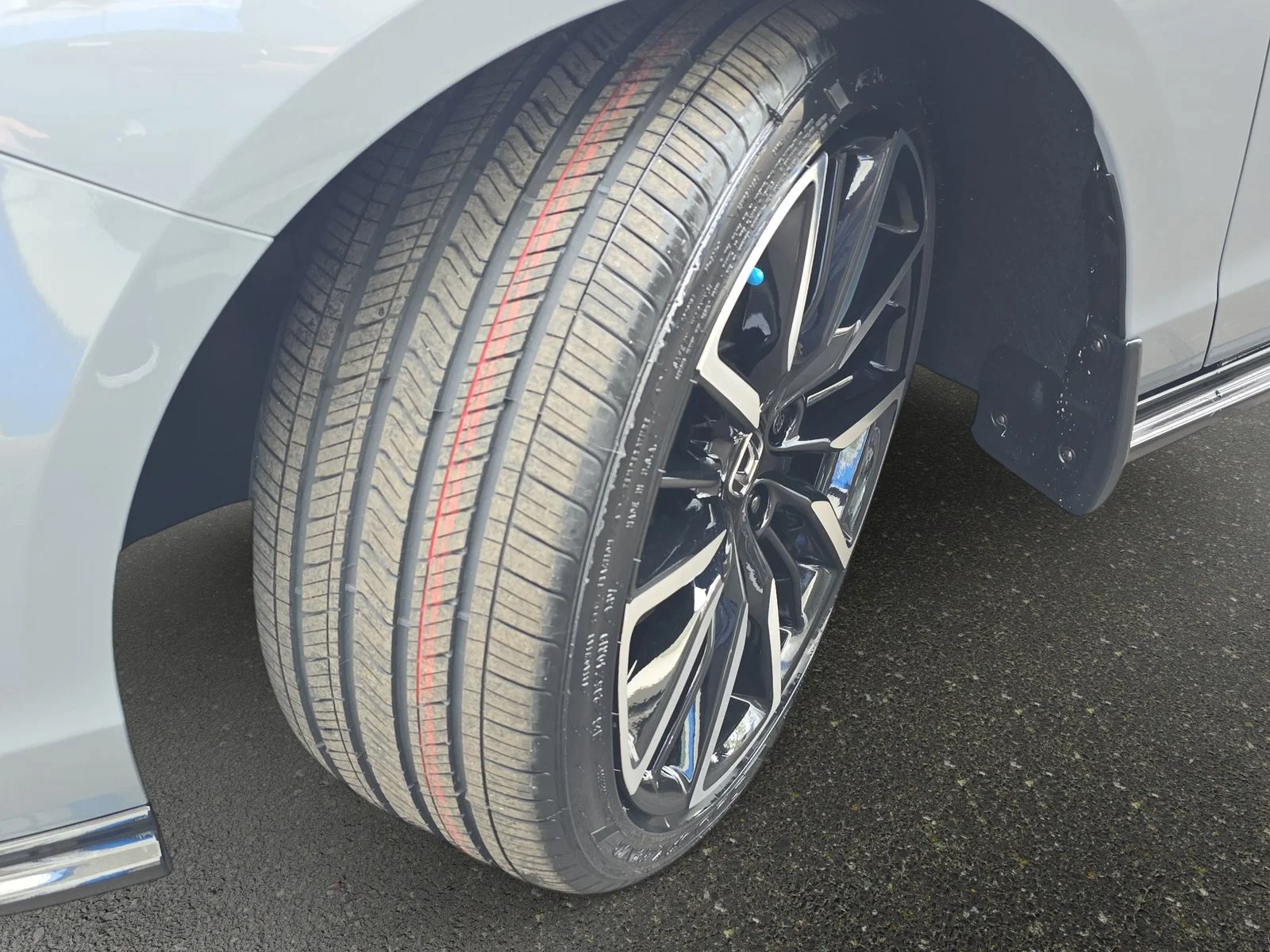 2024 Honda Accord Hybrid Touring - Photo 29