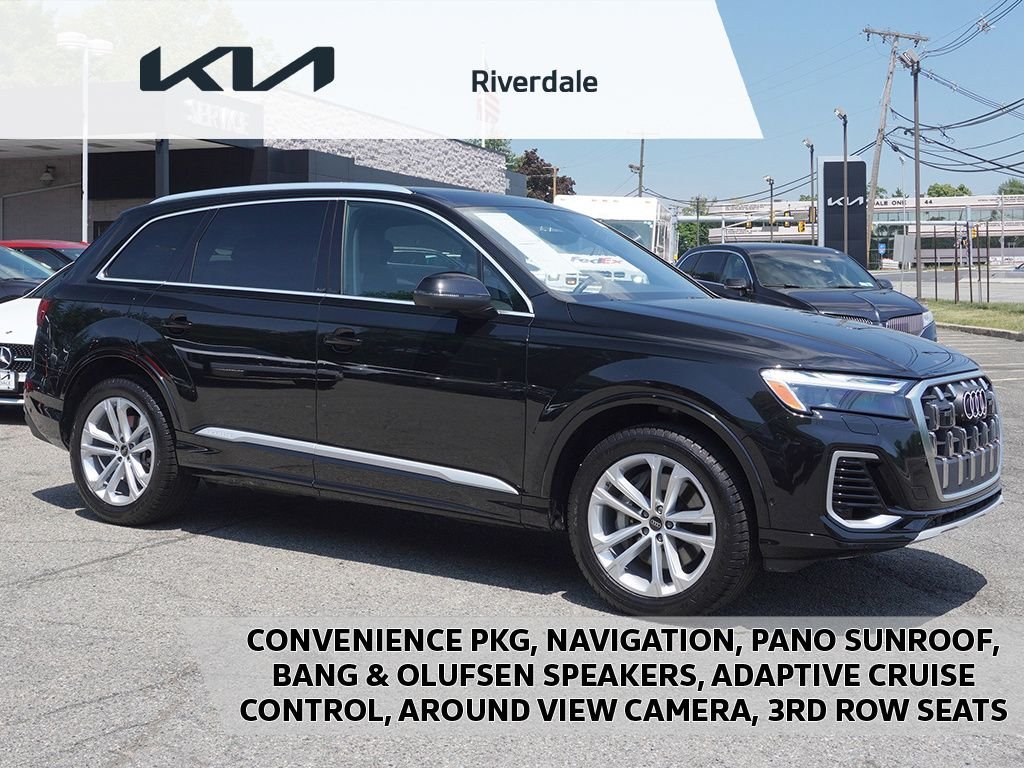 2025 Audi Q7 55 Premium Plus quattro Tiptronic's photo