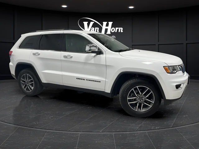 Used 2019 Bright White Clearcoat Jeep Limited image 1