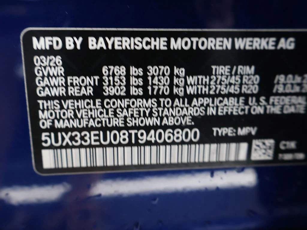 Certified Used 2026 Blue BMW M60i image 45