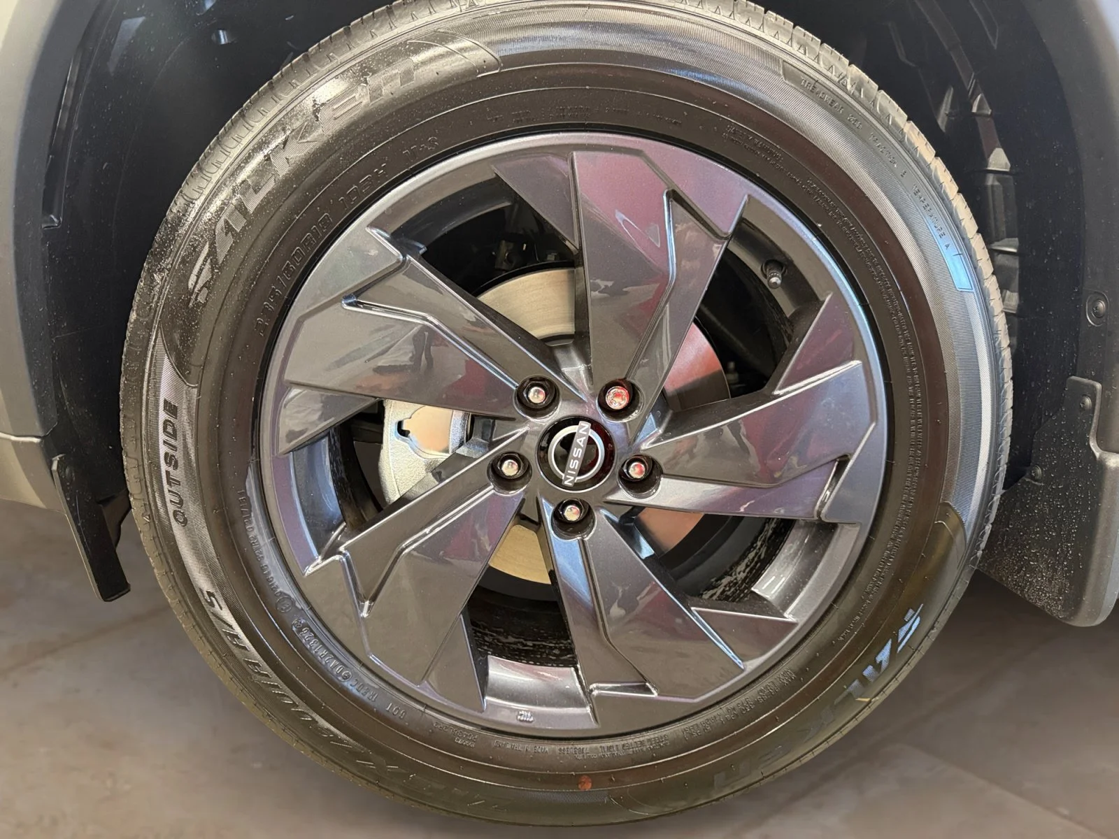 New 2026 Everest White Pearl Tricoat Nissan SV image 26