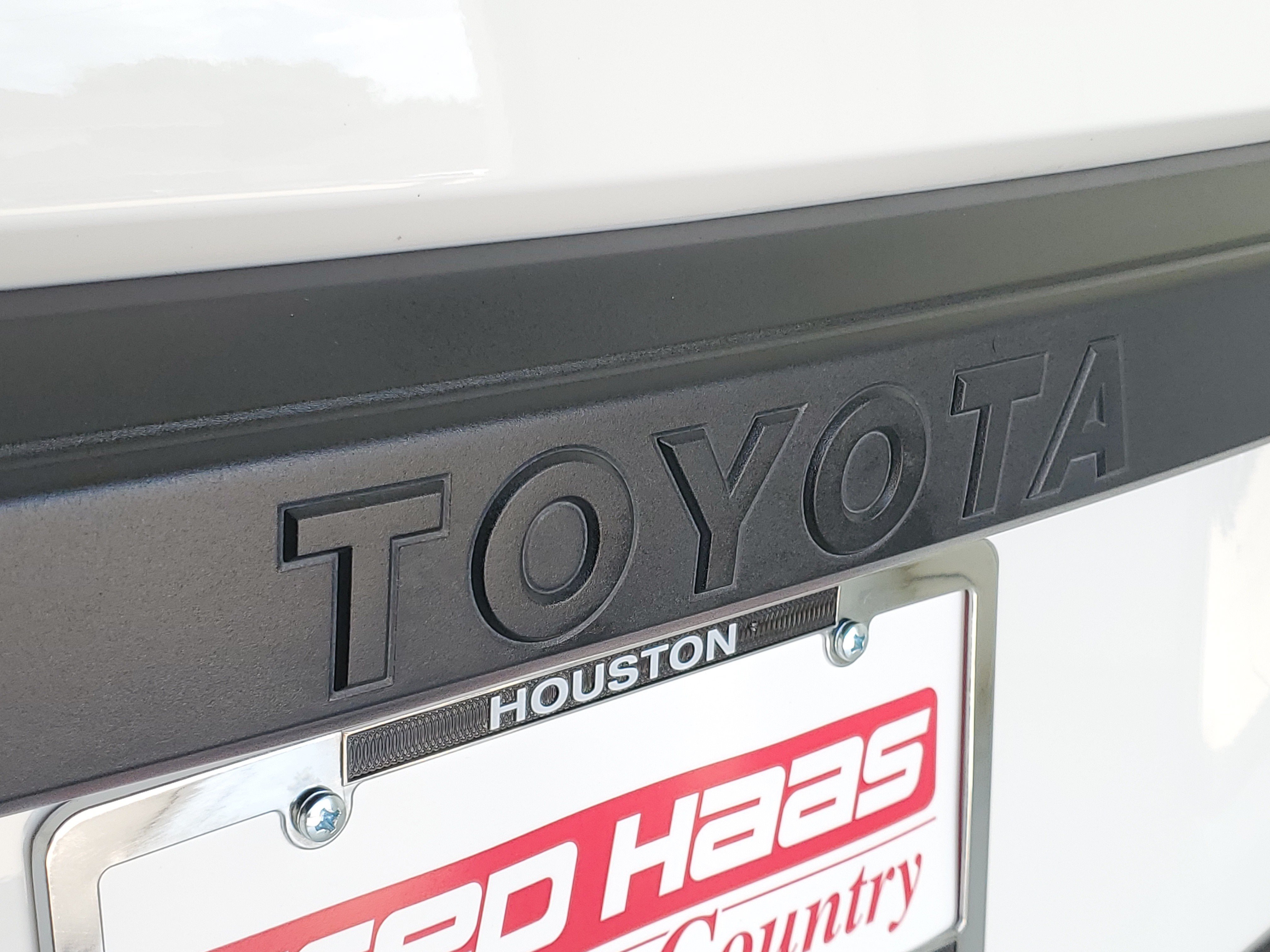 Used 2024 Ice Cap Toyota 1958 image 9