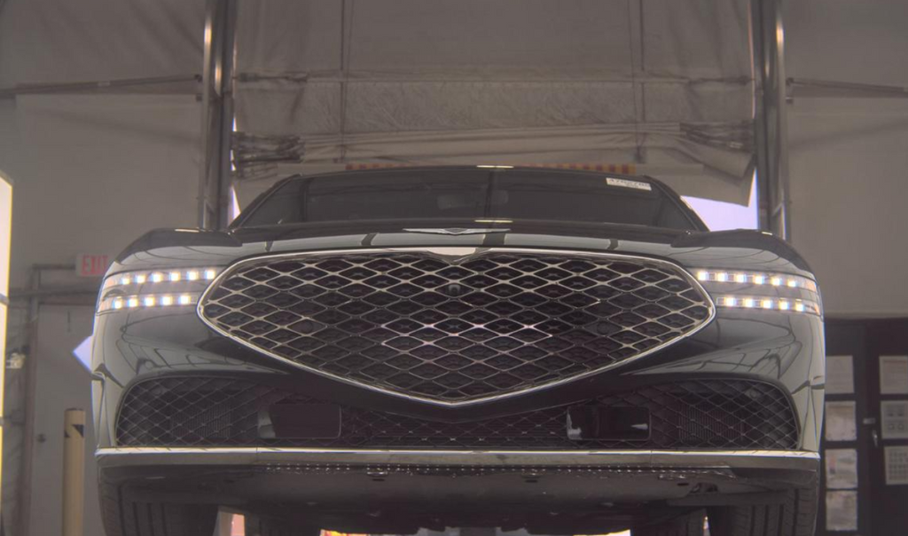 Certified Used 2026 Black Genesis 3.5T e-SC image 4