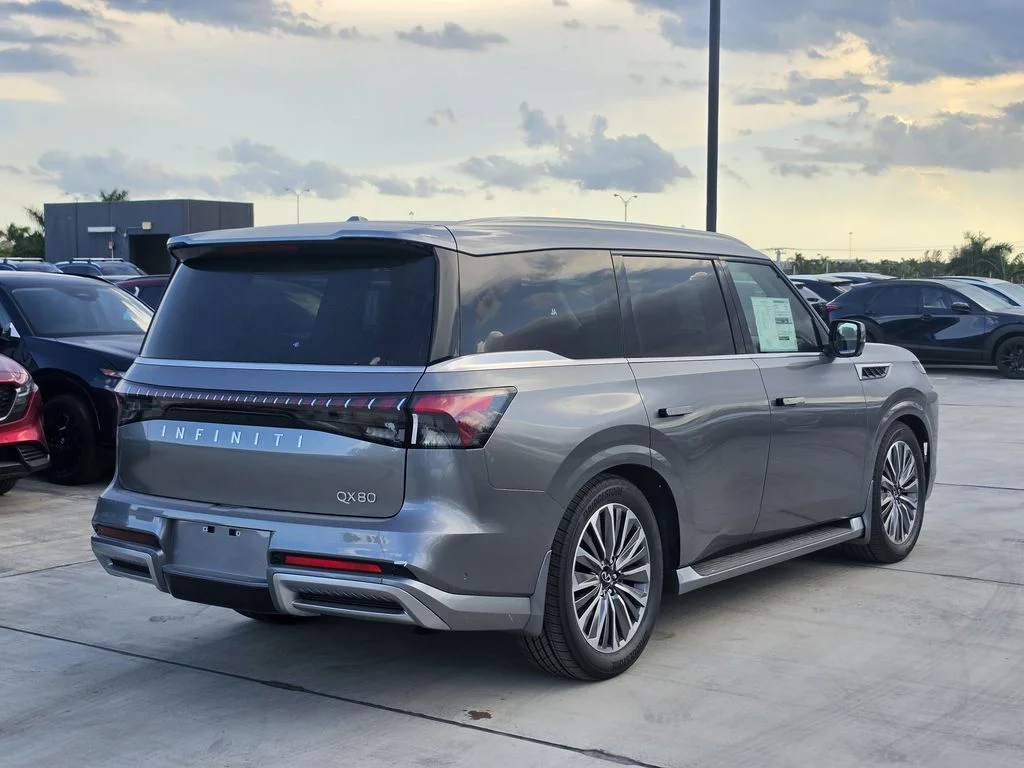New 2027 DYNAMIC METAL INFINITI Luxe 2WD image 5