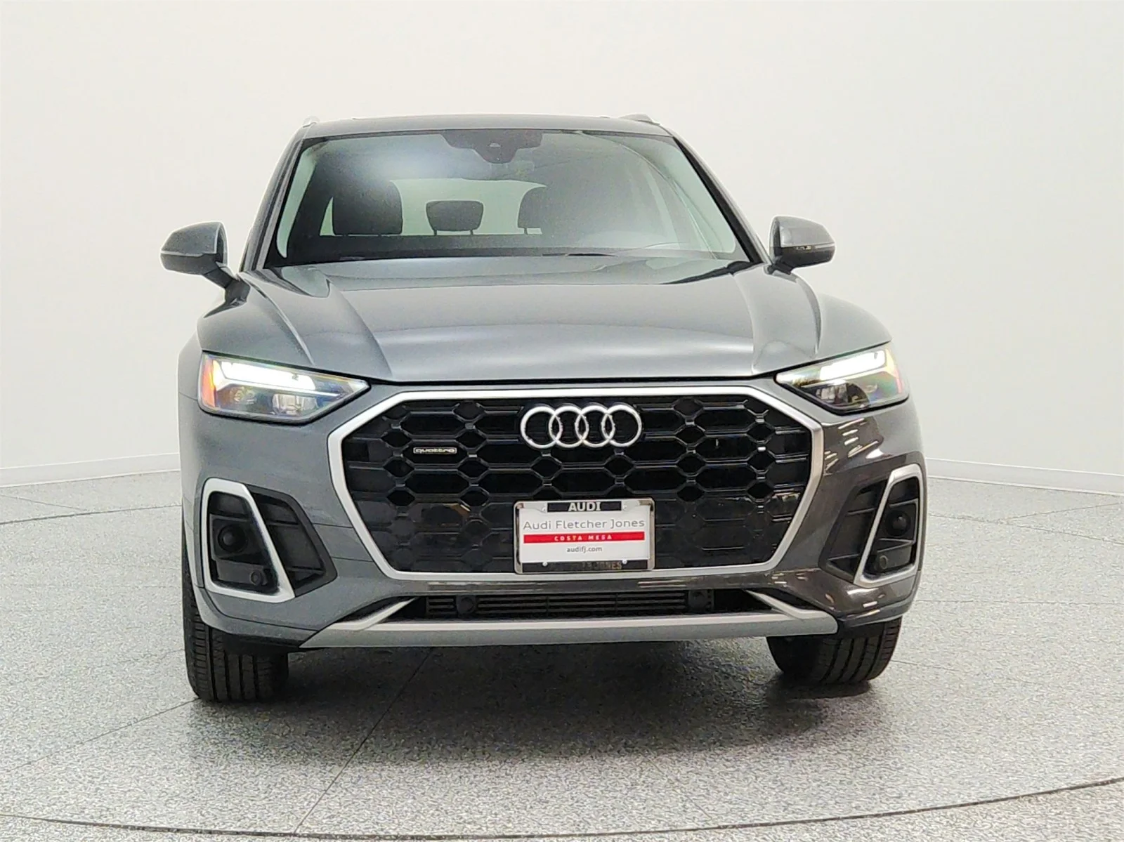 Used 2024 Daytona Gray Pearl Effect Audi S line Premium 45 TFSI quattro image 2