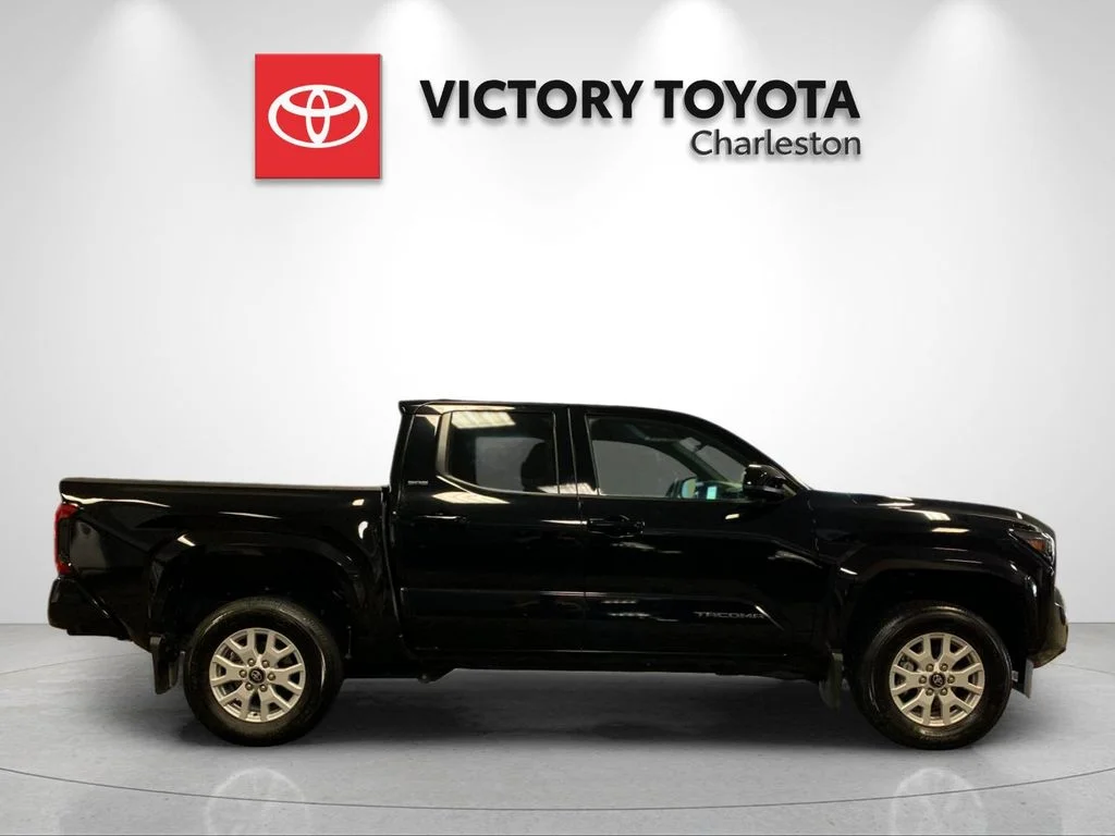 Used 2025 Black Toyota SR5 image 6
