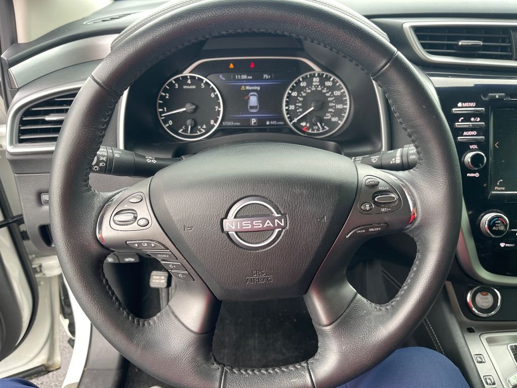 Used 2023 White Nissan SV image 17