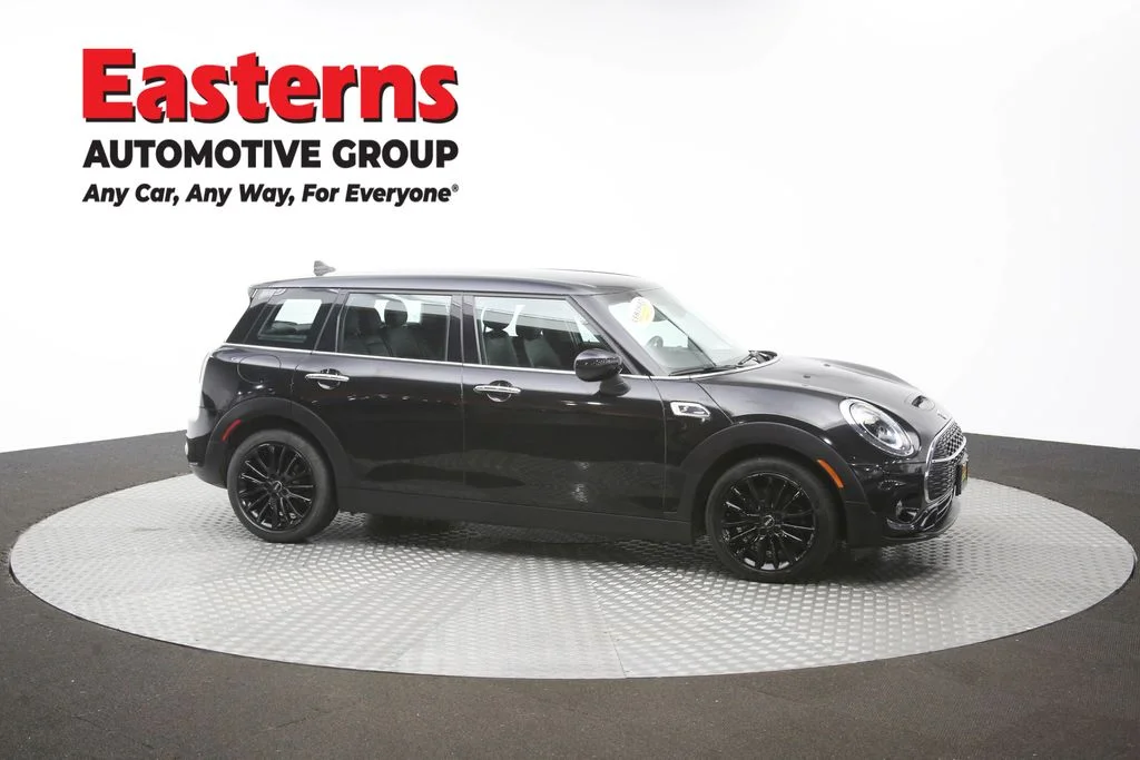 Used 2023 Black MINI Clubman image 46