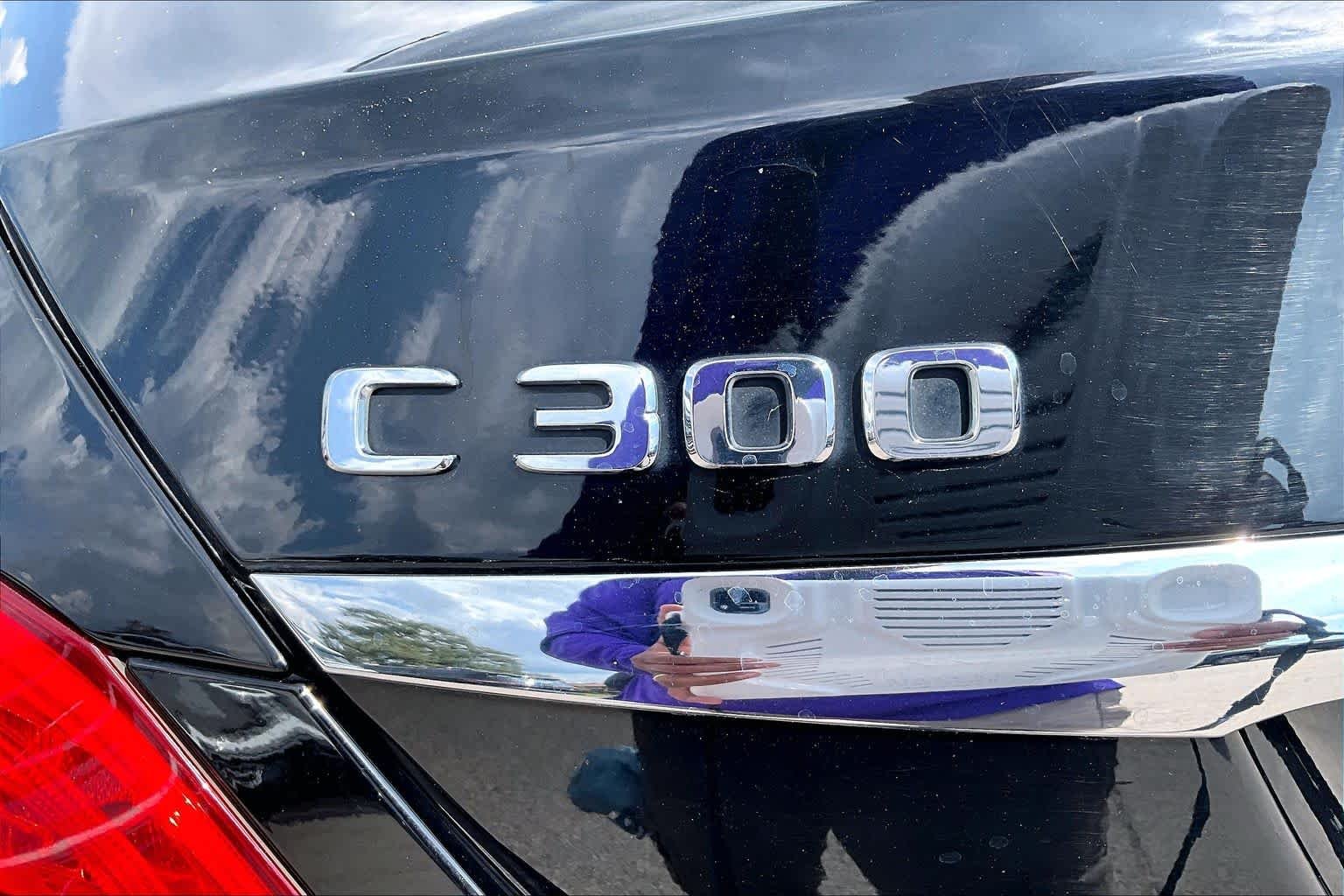 Used 2018 BLACK Mercedes-Benz C 300 image 10