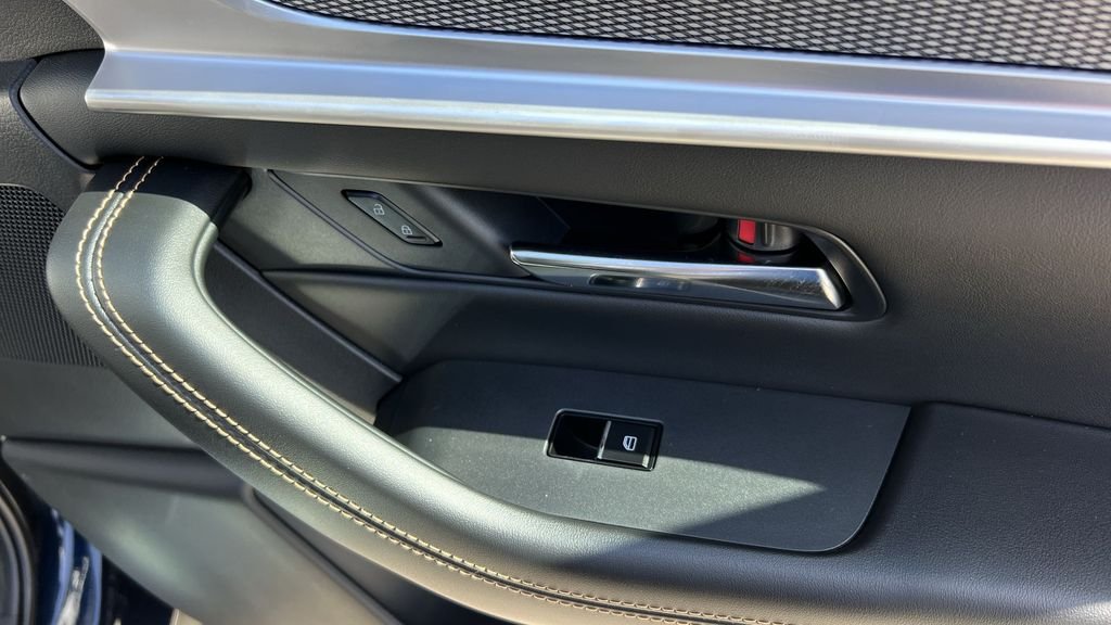 2025 Mazda CX-90 Premium Package - Photo 44