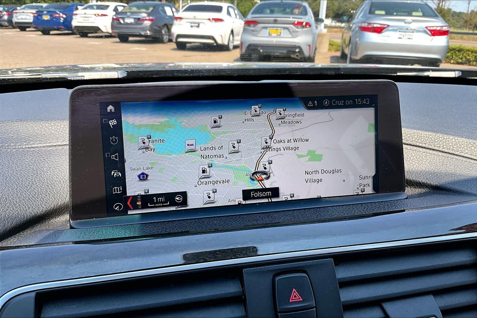 Used 2018 Black Sapphire Metallic BMW 330e iPerformance image 35