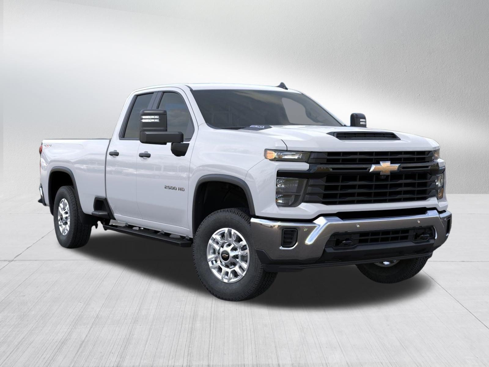 New 2026 Summit White Chevrolet WT image 7
