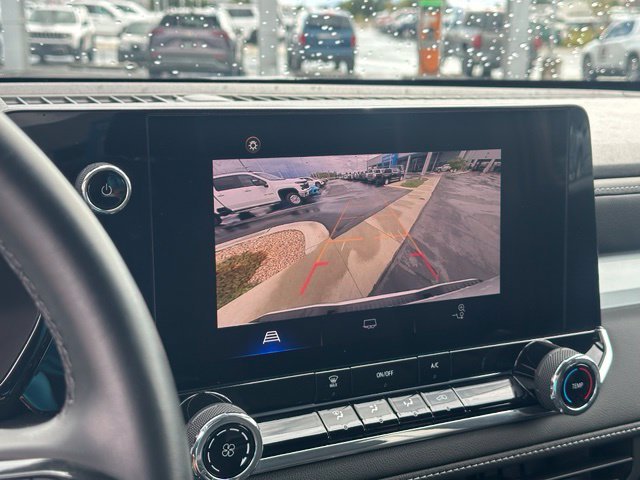 2023 Chevrolet Colorado LT - Photo 23