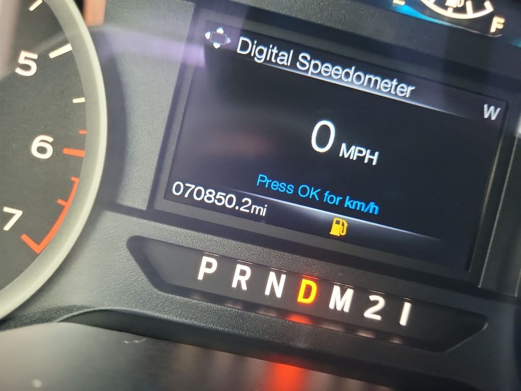 Used 2016 Gray Ford XLT image 38