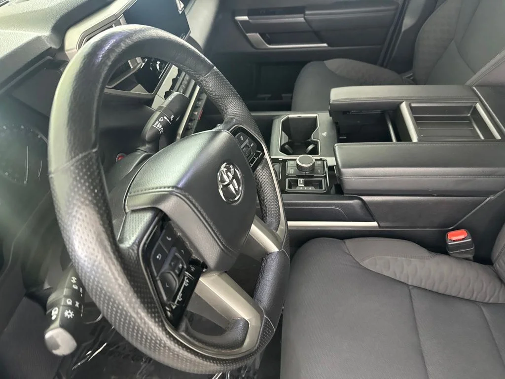 Used 2023 White Toyota SR5 image 22