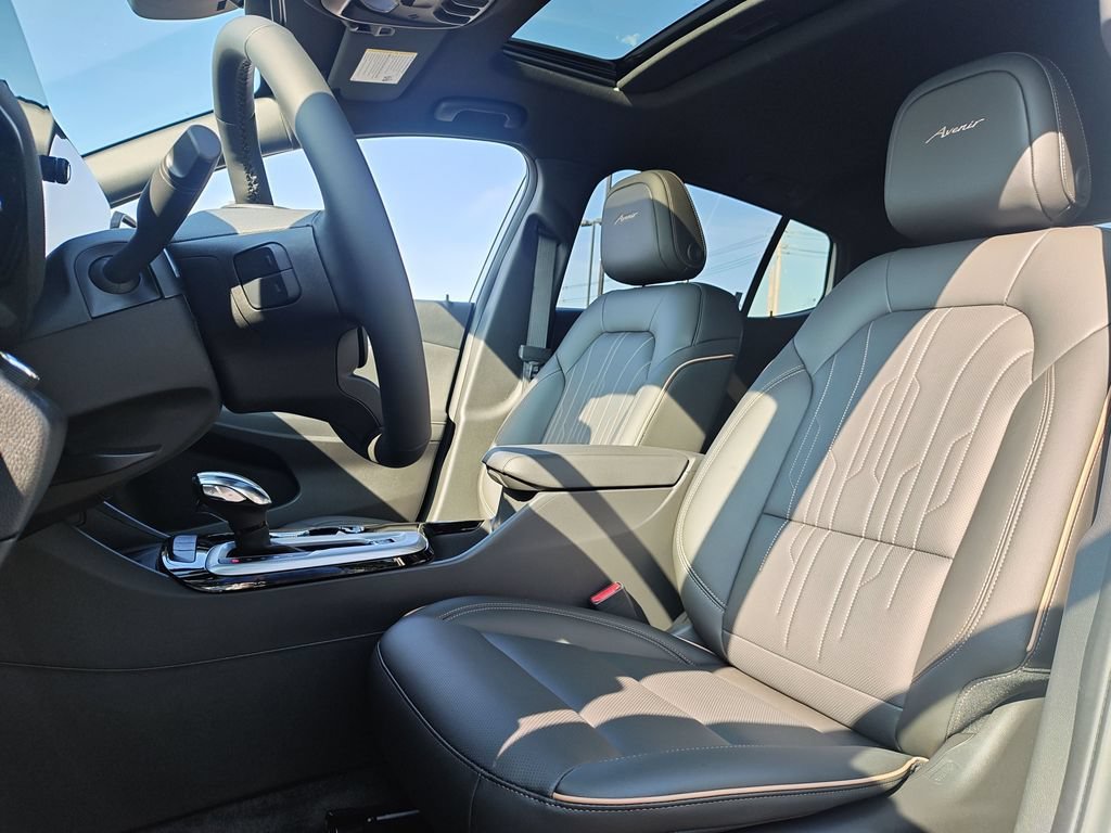 New 2026 White Frost Tricoat Buick Avenir image 13