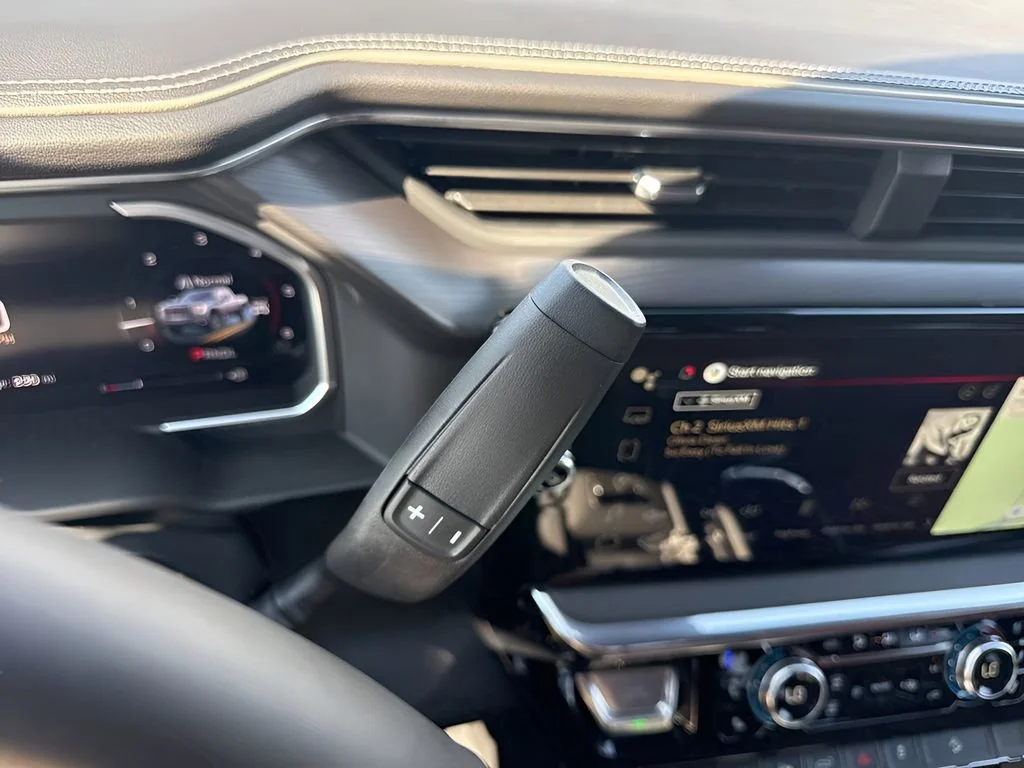 New 2026 Glacier White Tricoat GMC Denali Ultimate image 18
