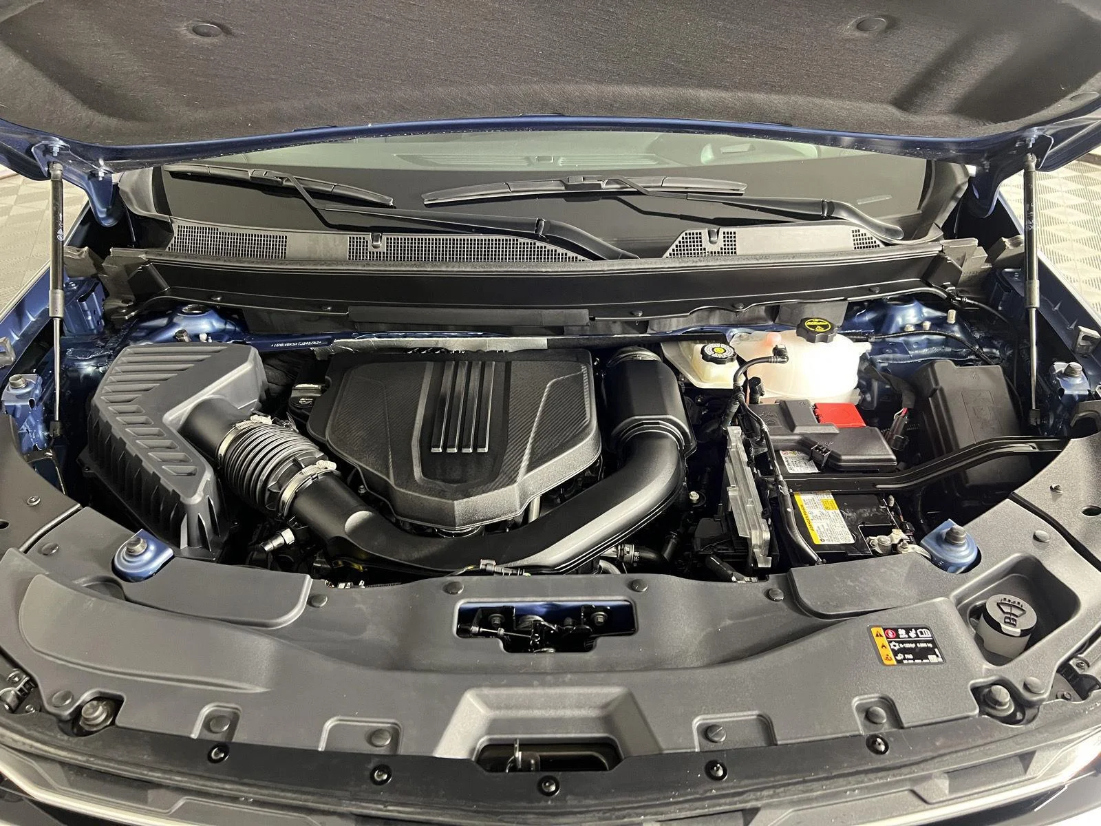 New 2026 Lakeshore Blue Metallic Chevrolet LT image 33