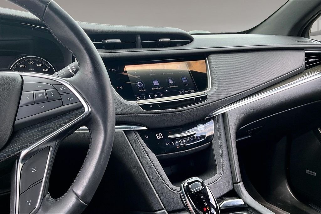 Used 2022 Black Cadillac Premium Luxury image 6