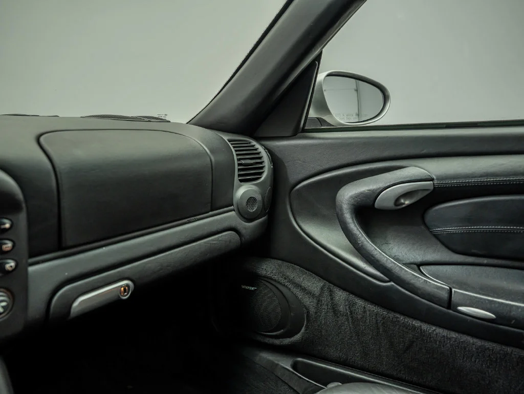 Used 2003 Arctic Silver Metallic Porsche  image 37