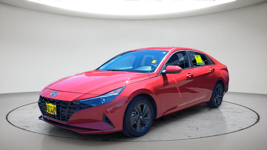 Used 2021 Red Hyundai SEL image 7
