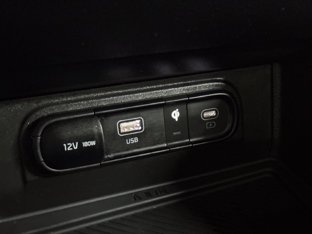 Used 2023 Sapphire Blue Kia X-Line image 31