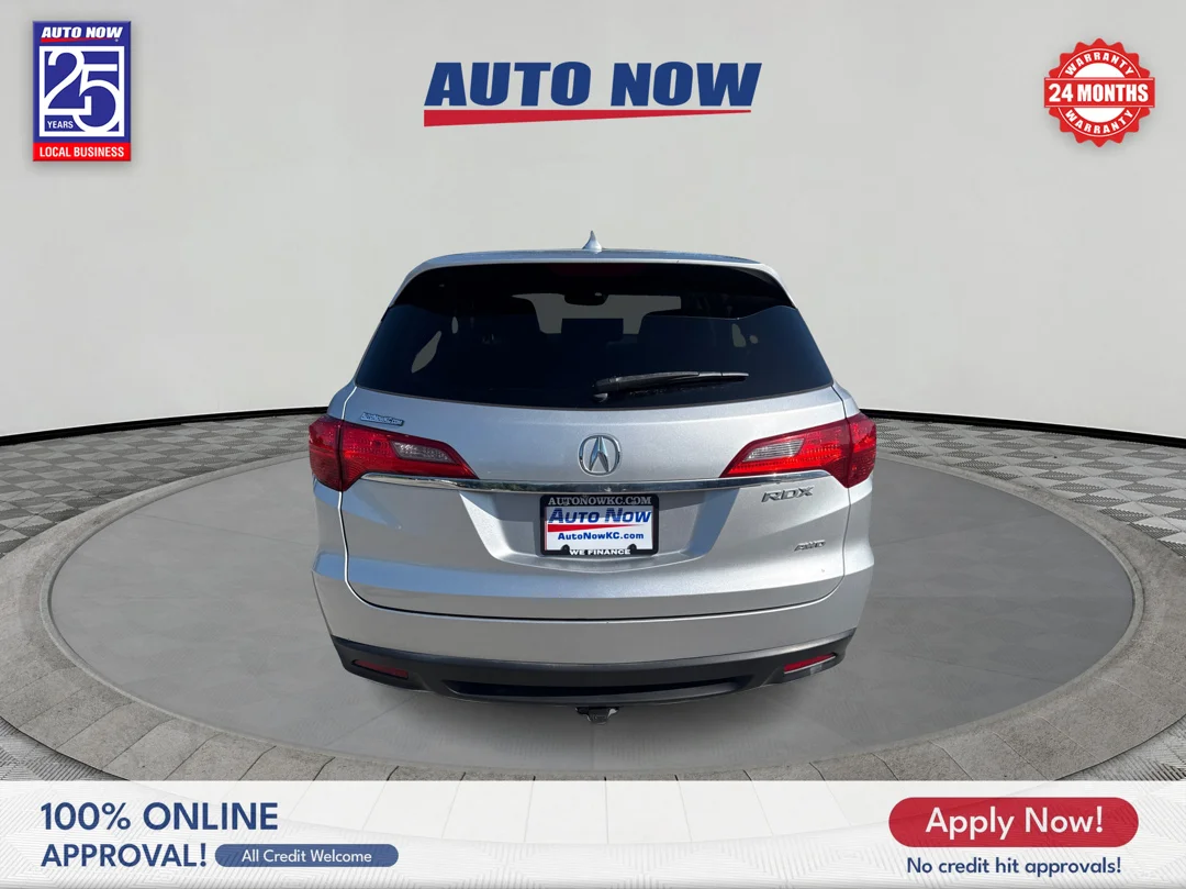Used 2014 Silver Acura base image 8