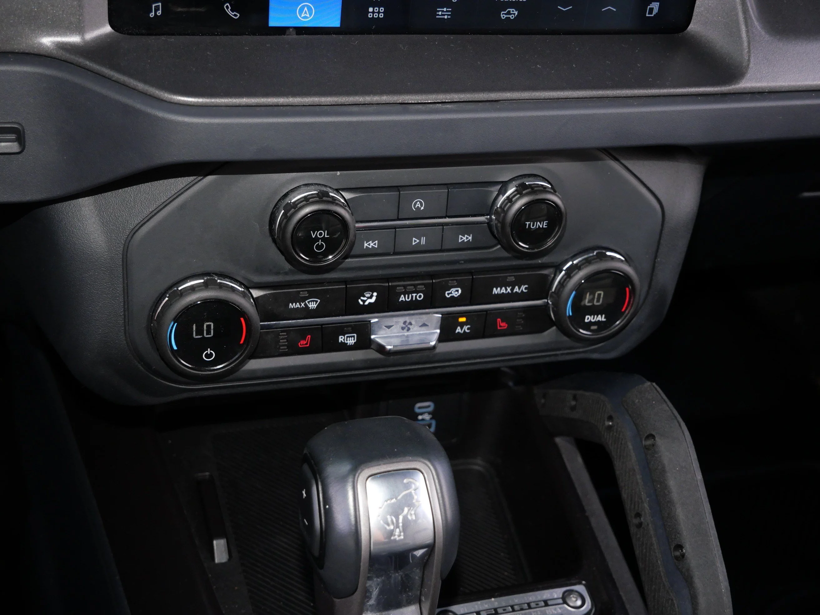 Used 2025 Desert Sand Ford Big Bend image 23