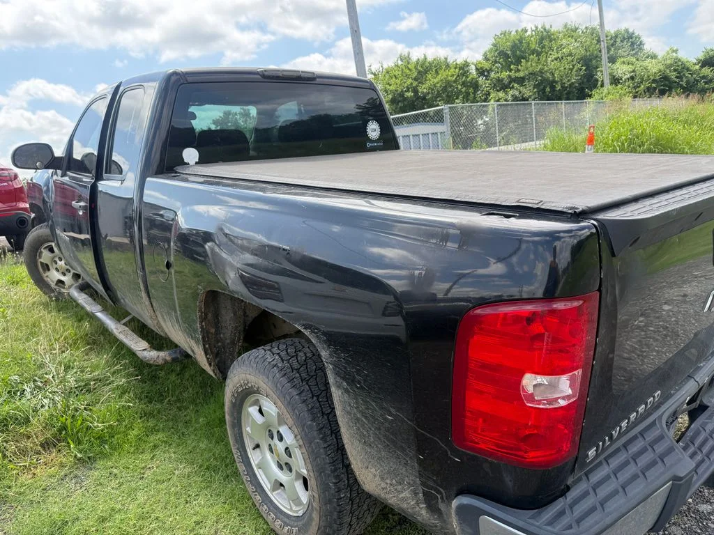 Used 2008 Black Chevrolet Work Truck image 8