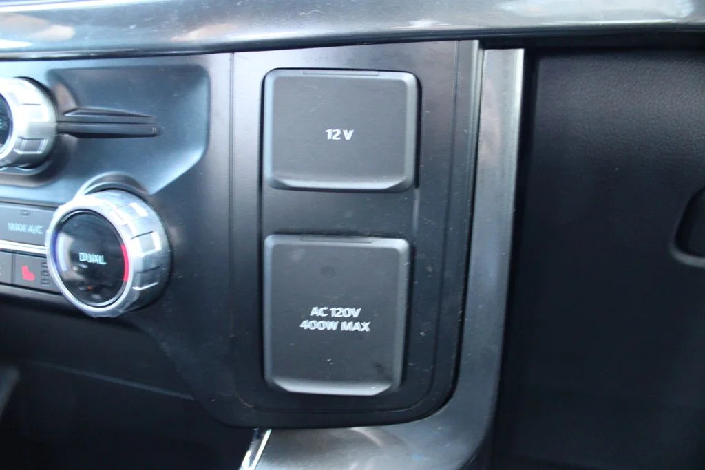 Used 2023 Gray Ford XLT image 28