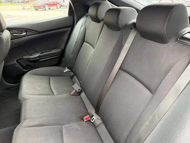 2018 Honda Civic Hatchback Sport - Photo 22