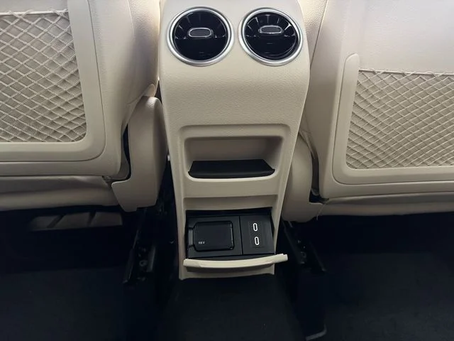 New 2026 White Mercedes-Benz GLA 250 image 38