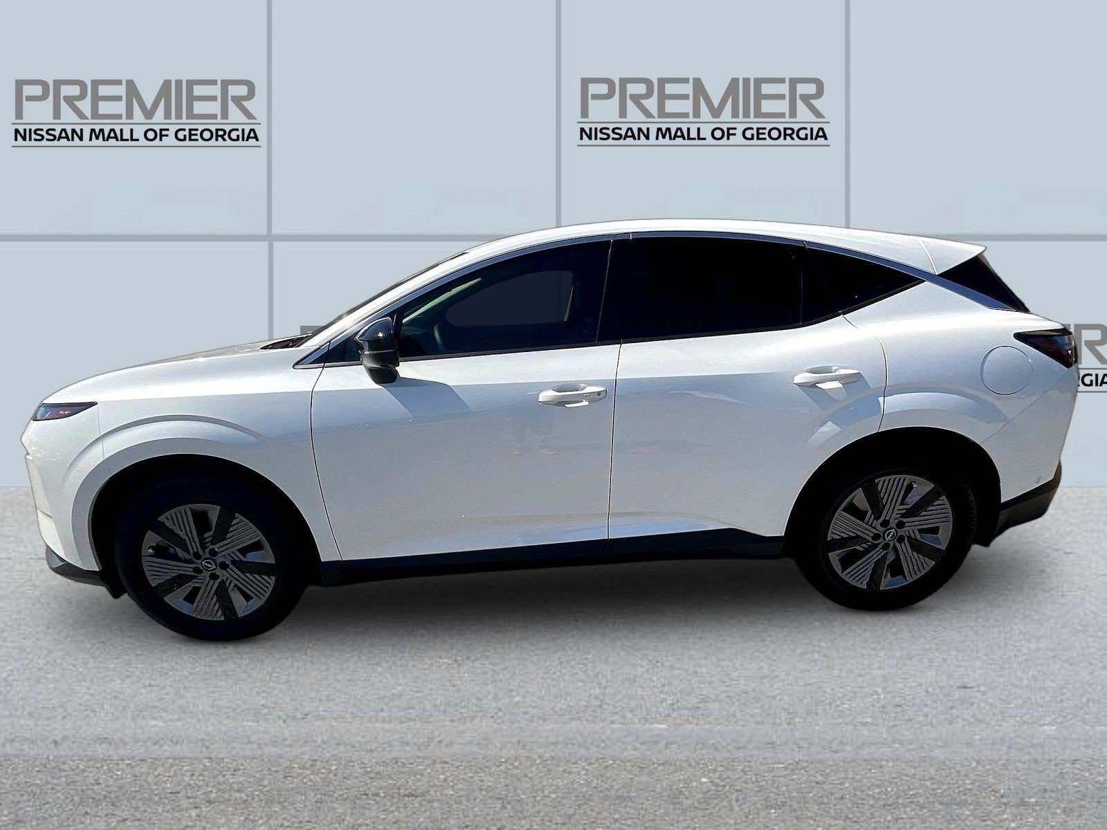 Certified Used 2025 White Nissan SL image 4