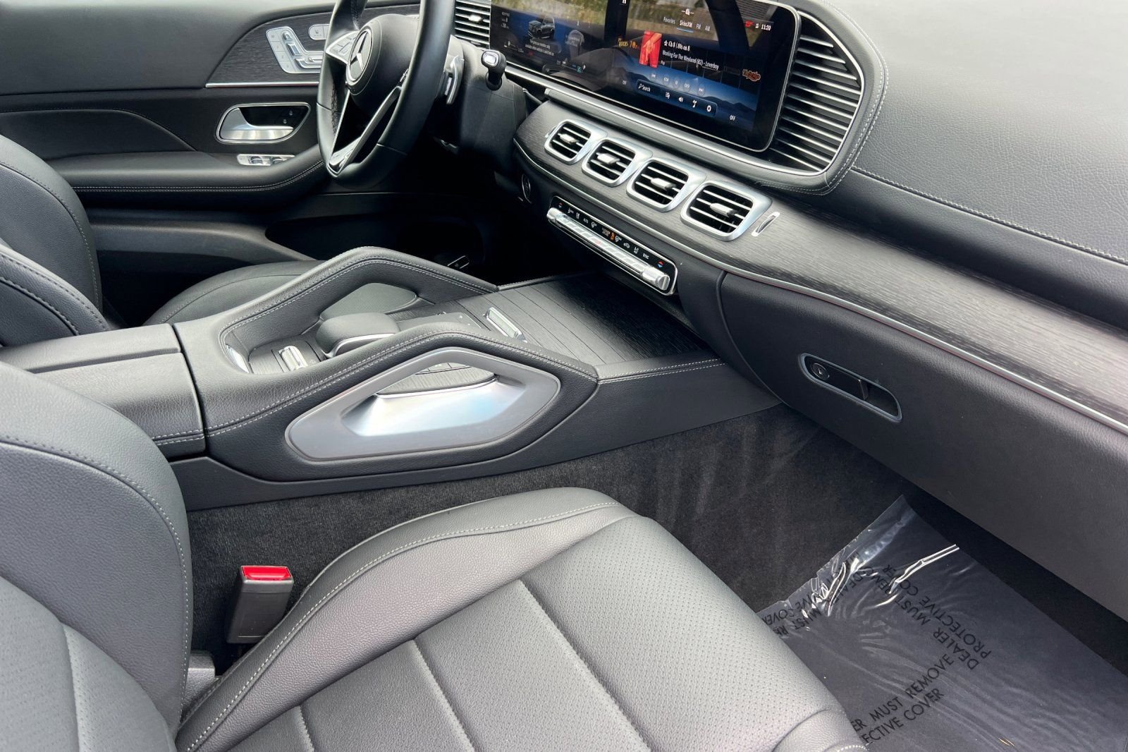 Used 2025 Polar White Mercedes-Benz 450 image 20