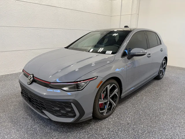 2025 Volkswagen Golf GTI 2.0T SE