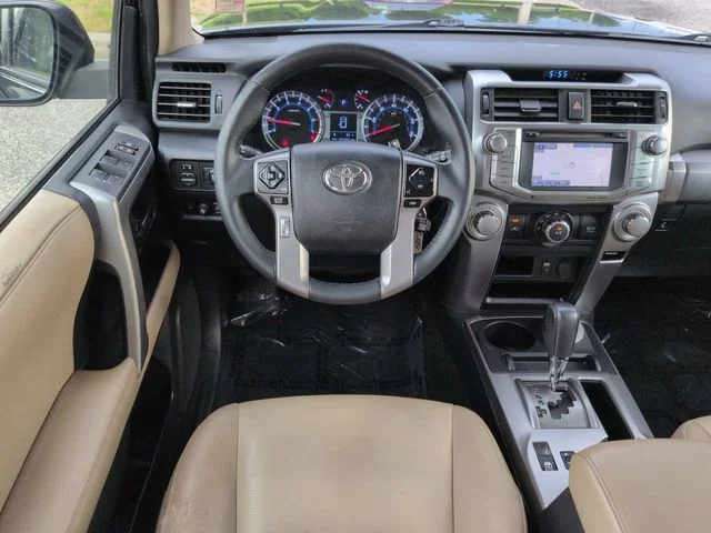 Used 2019 Black Toyota SR5 Premium image 16