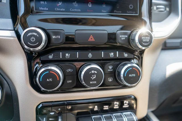Used 2020 Black Ram Laramie image 32