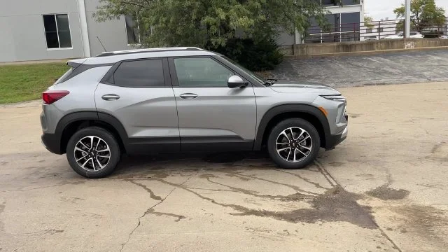 2026 Chevrolet Trailblazer LT - Photo 9