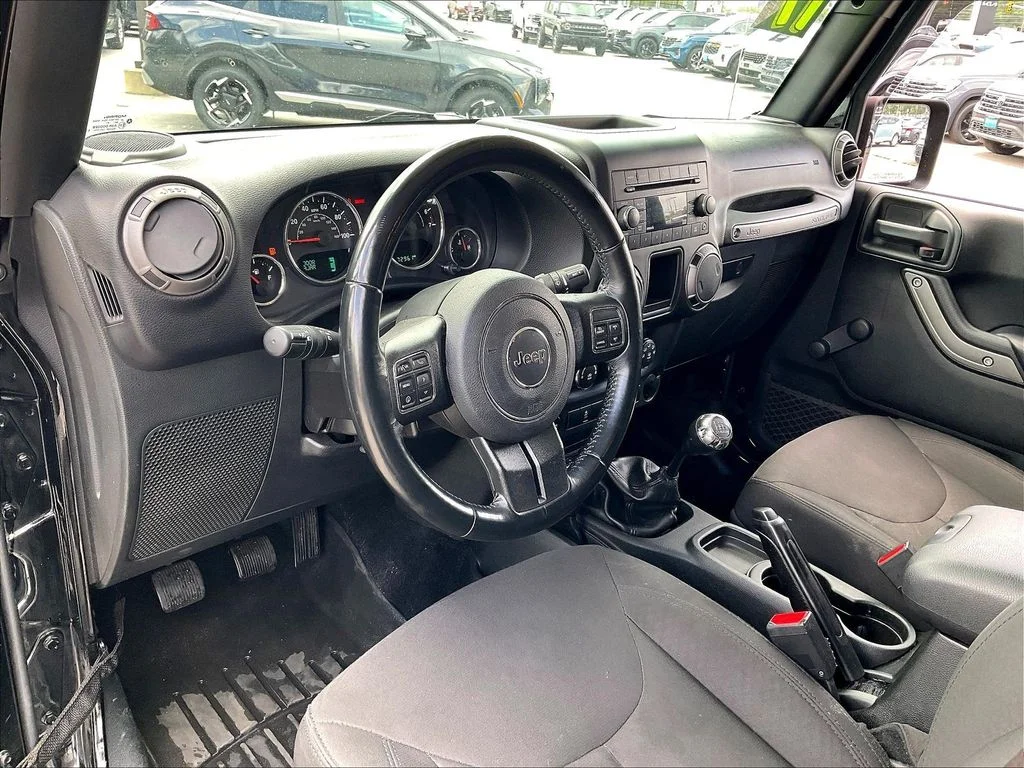 Used 2017 Black Clearcoat Jeep Unlimited Sport image 8