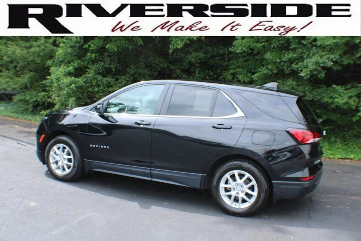 Used 2023 Mosaic Black Metallic Chevrolet LT image 3