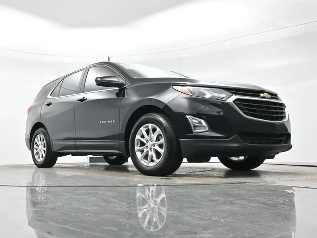 Used 2021 MOSAIC BLACK METALLIC Chevrolet LT image 24